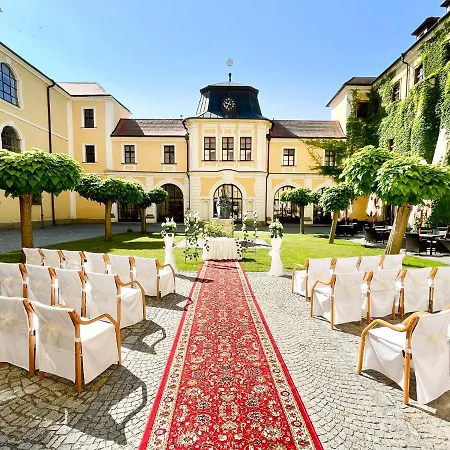 Hotell Nove Adalbertinum