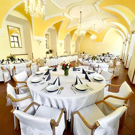 Nove Adalbertinum