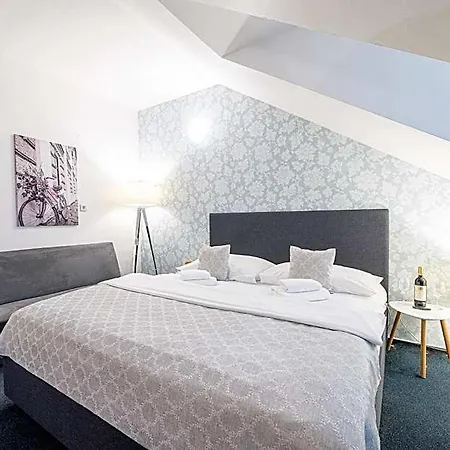 Hotel Nove Adalbertinum Hradec Králové
