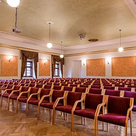 Nove Adalbertinum Hotel Hradec Králové