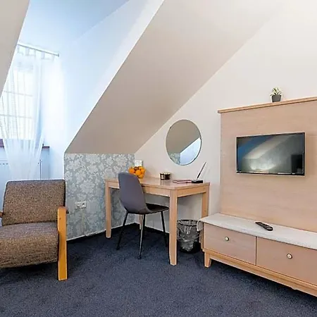 Hotel Nove Adalbertinum 3*