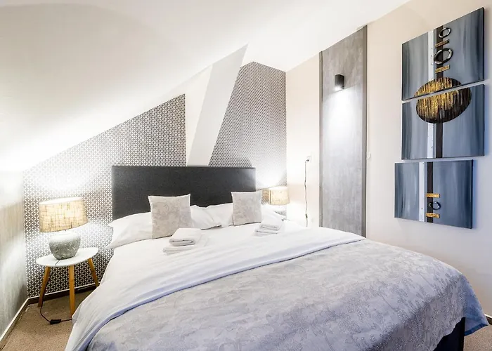 Nove Adalbertinum Hotel Hradec Králové