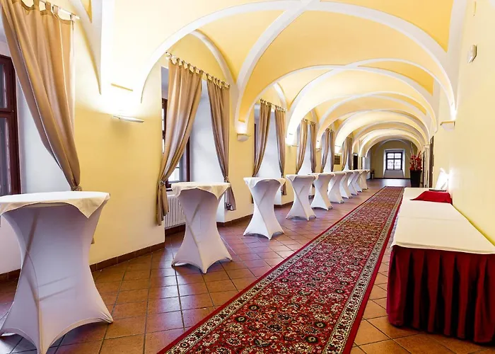 Nove Adalbertinum Hotel 3*